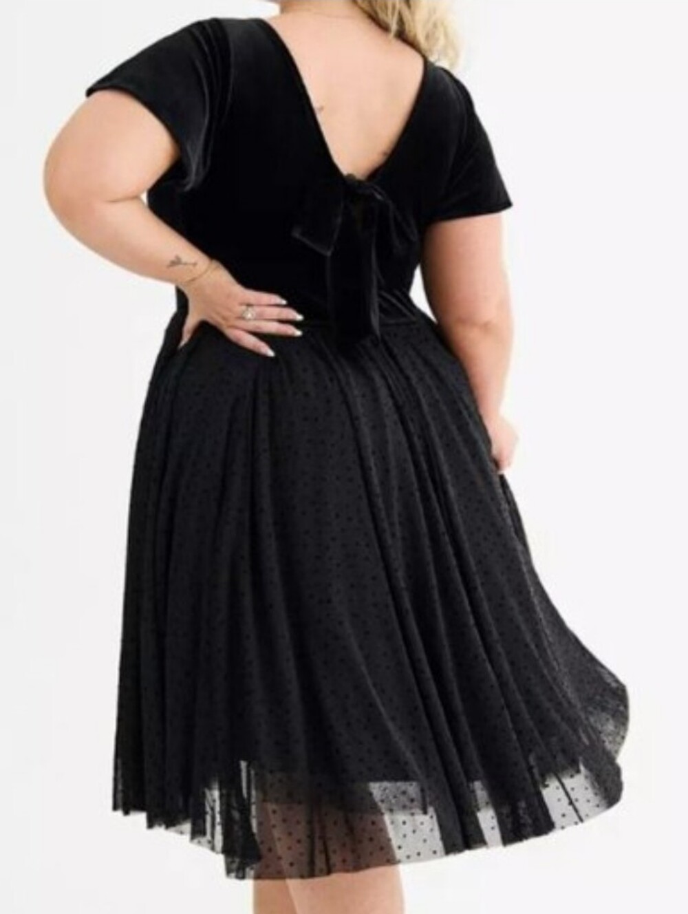 Torrid Retro Chic Flocked Mesh & Velour Dress Black Pullover Stretchy Size 2X - Picture 8 of 16